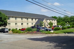 Furnished Studio – Knoxville - West Hills Apartments