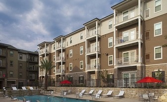 Avalon Place Apartments