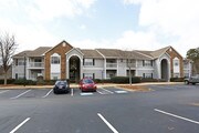 Lullwater at Calumet Apartments