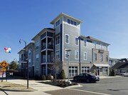 Harbor Island Apartments