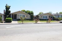 6556-6558 Crown Blvd Apartments
