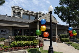 Cobblestone Apartments