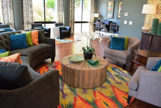 The Abbey at Inverness Apartments