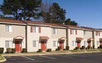 Summer Court Townhomes Apartments