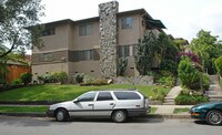 1810 Hardison Pl Apartments