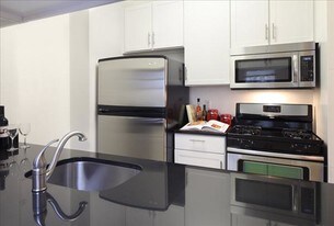 71 Broadway Apartments