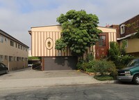 1133 N Louise St Apartments