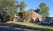 Oakwoods Apartments