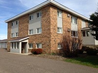 605 N Clark St Apartments