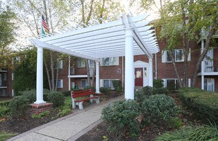Jamestown Village Apartments
