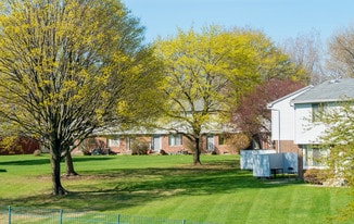 Woodside Meadows Apartments