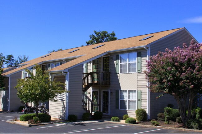 Timber East Apartments
