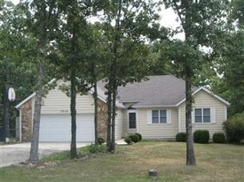 1514 Oak Forest Dr Rolla MO