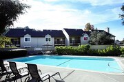 OAK CREEK APARTMENTS