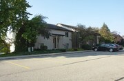 Old Farm Shores Apartments