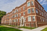 346 W 77th St Chicago IL Apartments