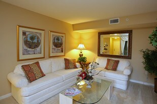 Sanctuary Cove Apartments