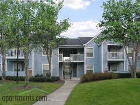 Crowne at Overton Village Apartments