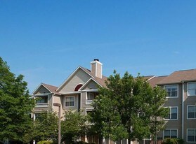 Saddle Ridge Apartments