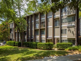 Trails of North Hills Apartments
