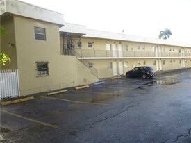 4393 NW 11th St Miami FL Apartments