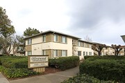Olivewood Apartamentos