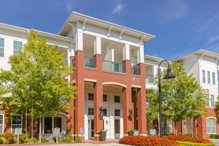 Bell Historic Franklin Apartments