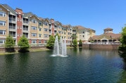 Villa Grande on Saxon Apartments