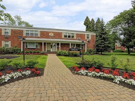 EatonCrest Apartments