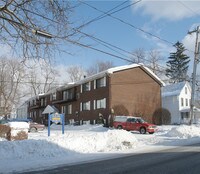 132 Glen Ave Apartments