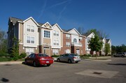 Canal 2 Apartments