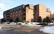 Vantage Pointe Apartments