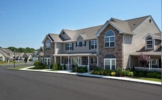 Fairfield Knolls East Apartments