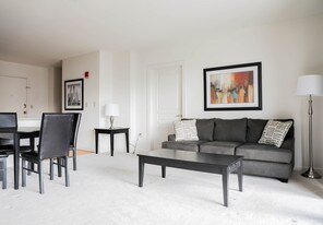 Symphony Center Apartments