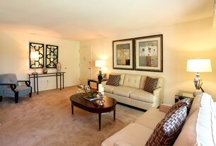 Streamside Apartments