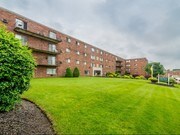 Loganberry Apartments