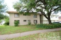 302 W Evergreen St Apartments