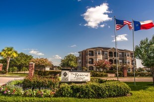 Reserve at Tranquility Lake Apartments