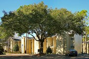 Boca Vista Apartments
