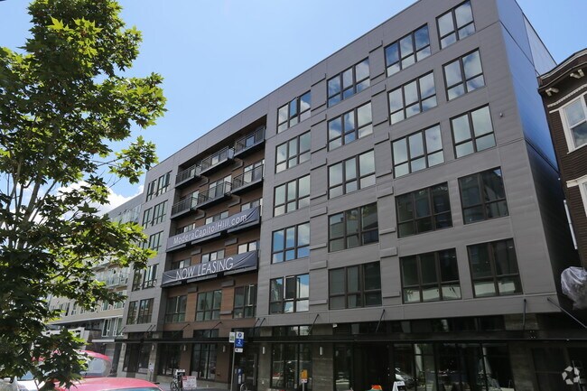 Modera Capitol Hill Apartments