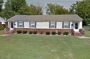 391 Carver Cir Portsmouth VA Apartments