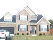 4 Bedroom Single-Family Home for Rent $1900