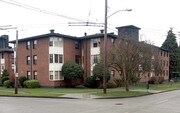 Lock Vista Apartments