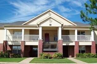 Links at Texarkana Apartments