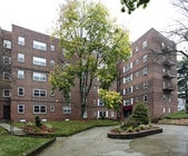 Parkwood Place Apartments