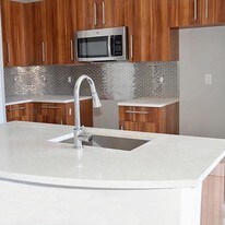 River House Apartments