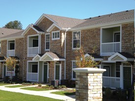 Somerset at Madison Apartments
