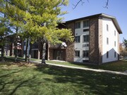 Sandburg Village Apartments