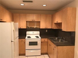 3804 SW 12th Ct Fort Lauderdale FL Apartments