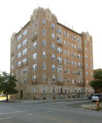 534 Broadway Apartments
